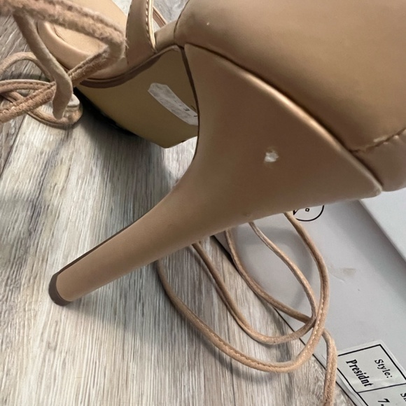 Steve Madden Strappy Heels size 7.5 US - Picture 4 of 7